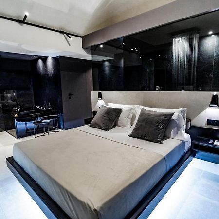 4 Suites " Unconventional Living Rooms " 카타니아 외부 사진
