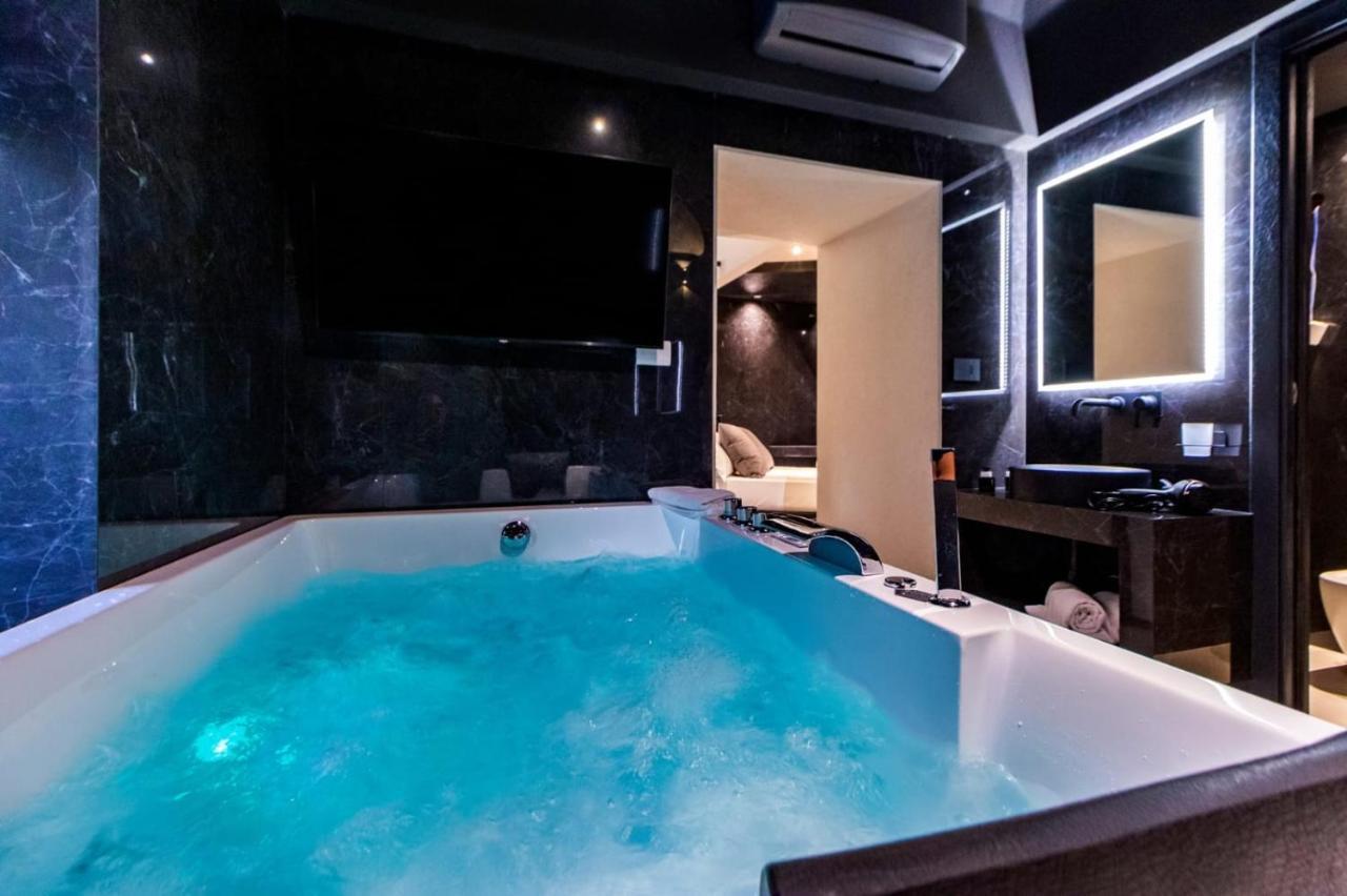 4 Suites " Unconventional Living Rooms " 카타니아 외부 사진