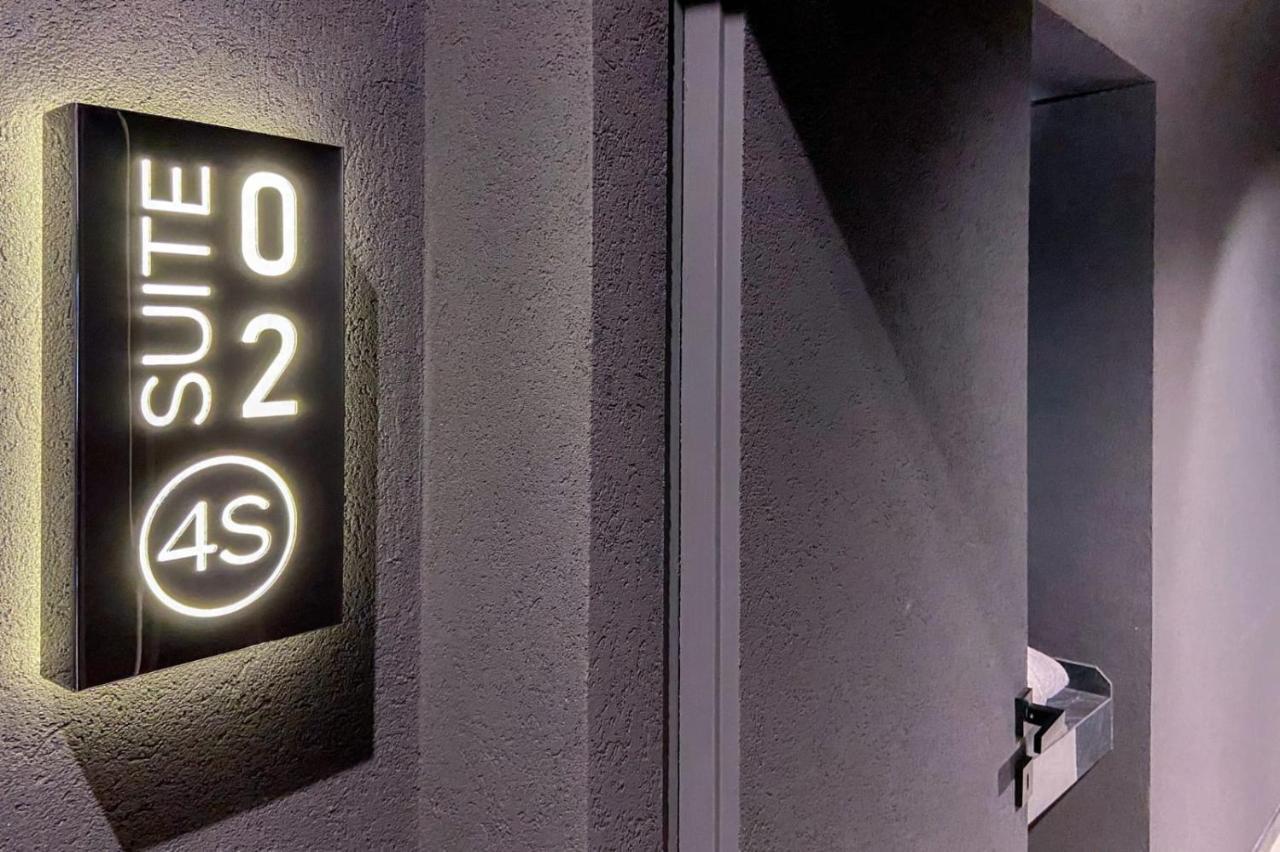 4 Suites " Unconventional Living Rooms " 카타니아 외부 사진