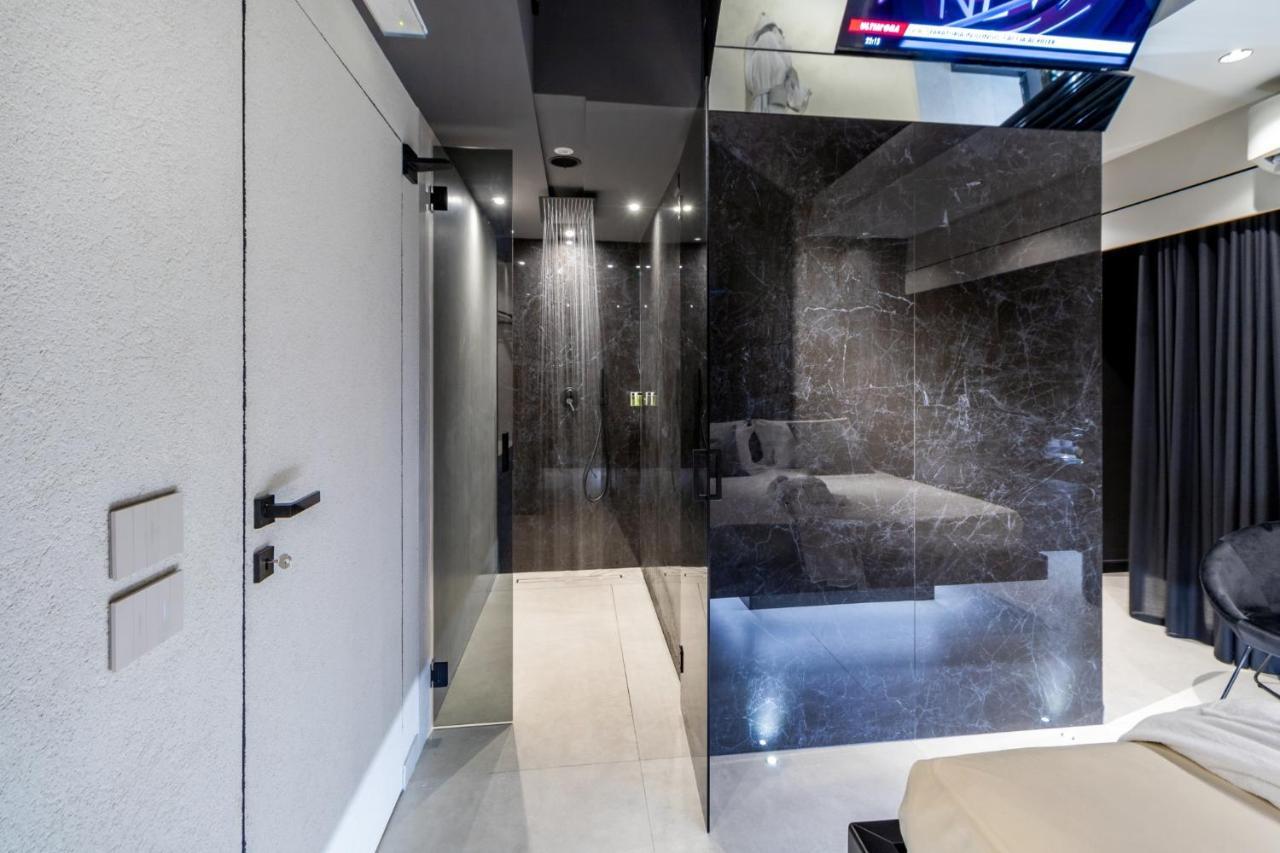 4 Suites " Unconventional Living Rooms " 카타니아 외부 사진