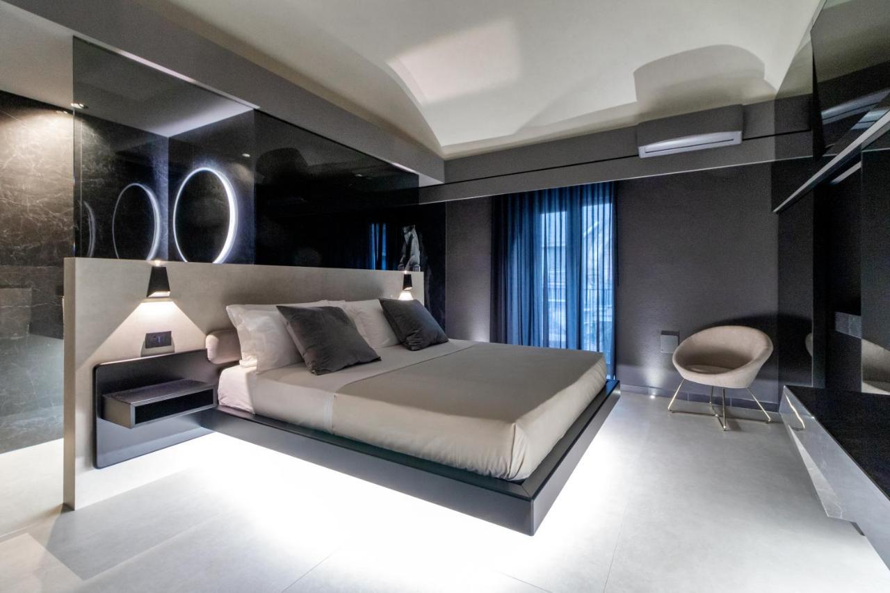 4 Suites " Unconventional Living Rooms " 카타니아 외부 사진