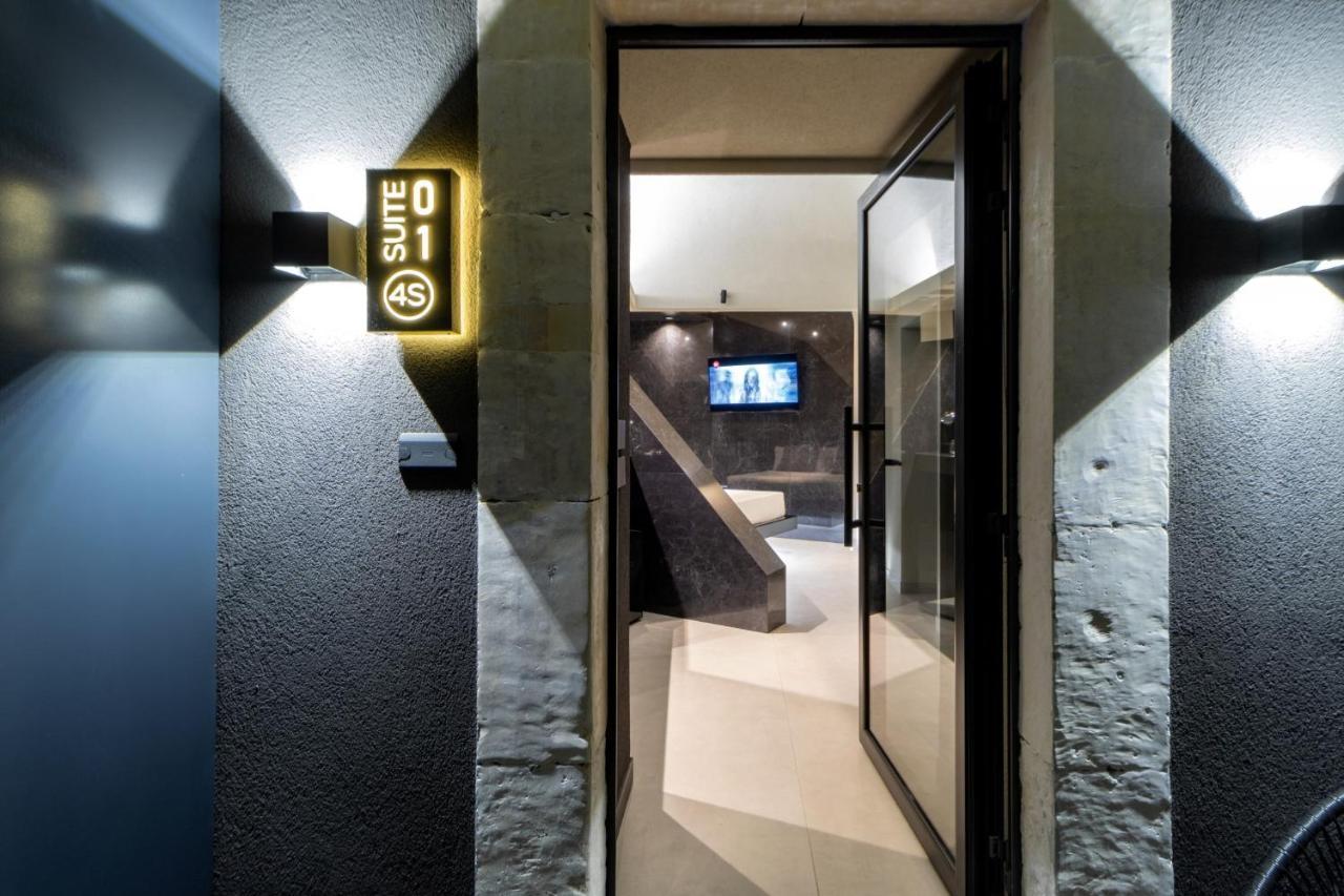 4 Suites " Unconventional Living Rooms " 카타니아 외부 사진