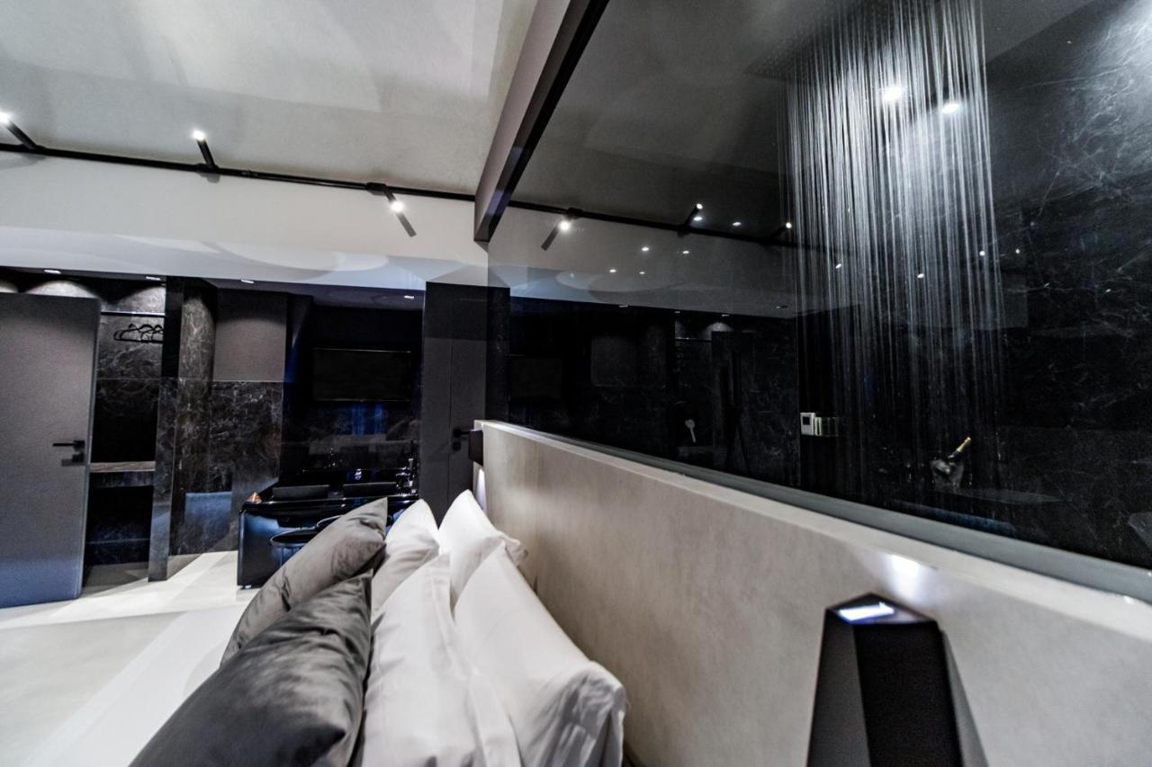 4 Suites " Unconventional Living Rooms " 카타니아 외부 사진