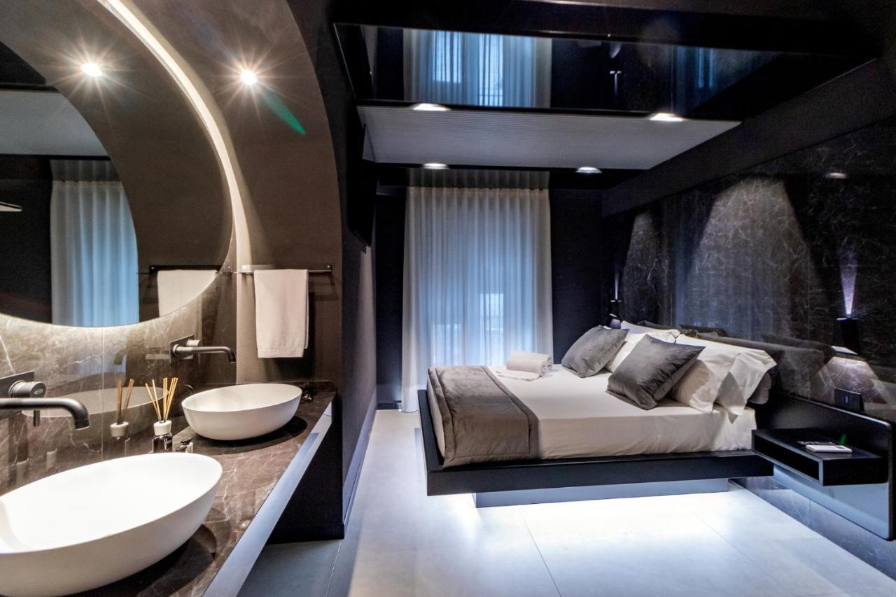 4 Suites " Unconventional Living Rooms " 카타니아 외부 사진