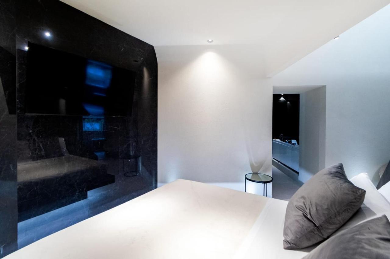 4 Suites " Unconventional Living Rooms " 카타니아 외부 사진